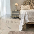 Load image into Gallery viewer, Carved bed