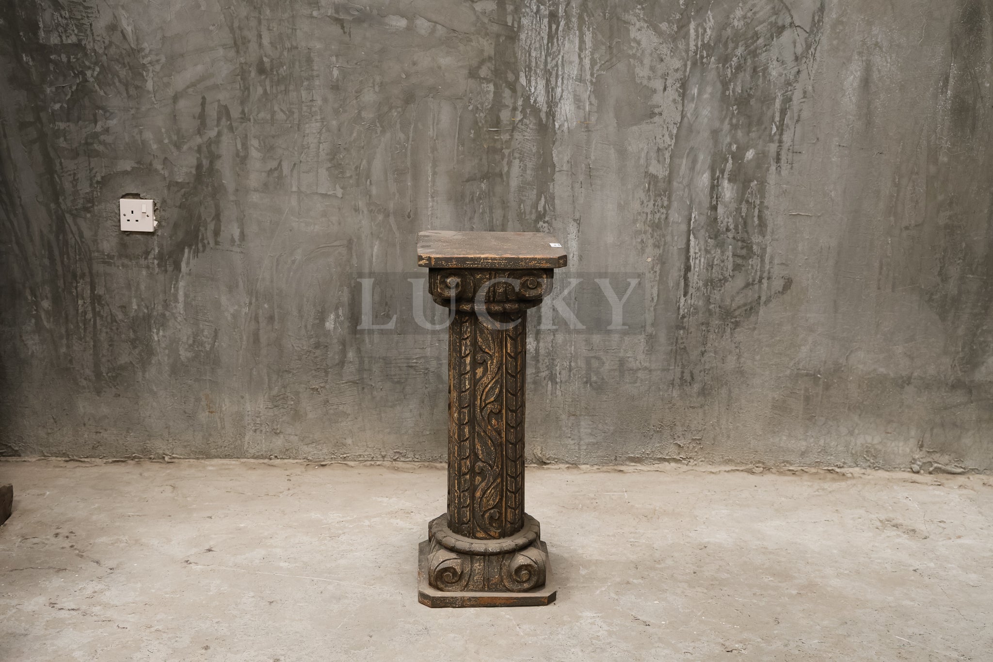 Carved Pillar greywash.