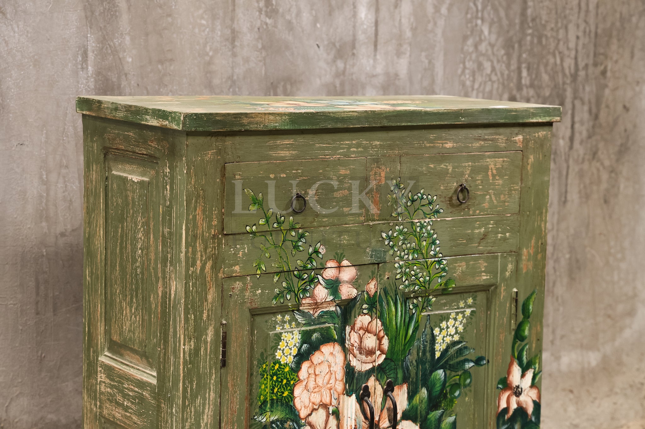 Handpainted sideboard.