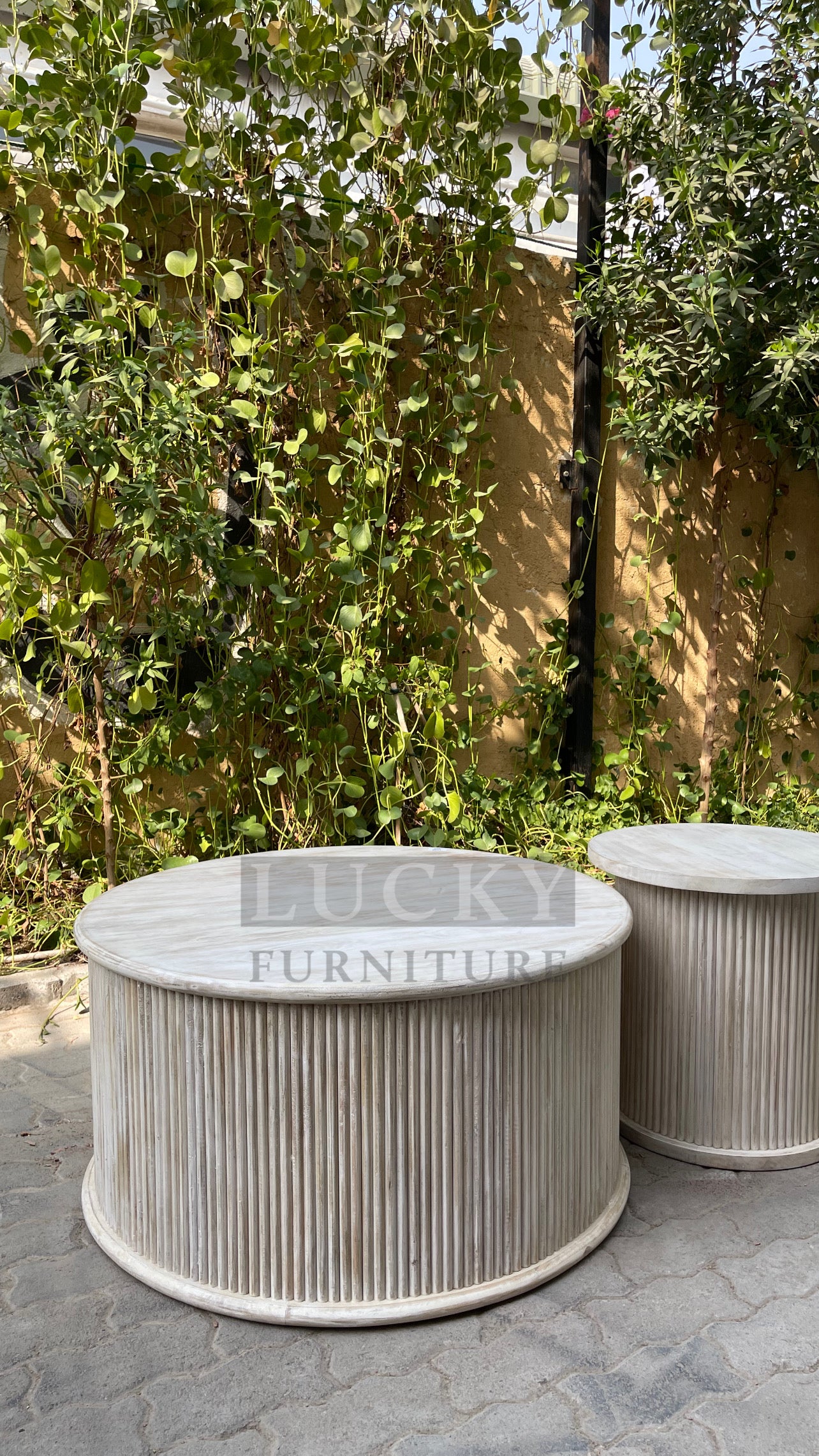 Ridged coffee table