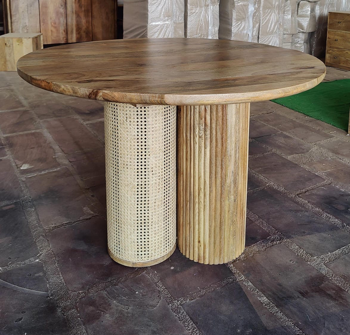 Rattan pillar dining table