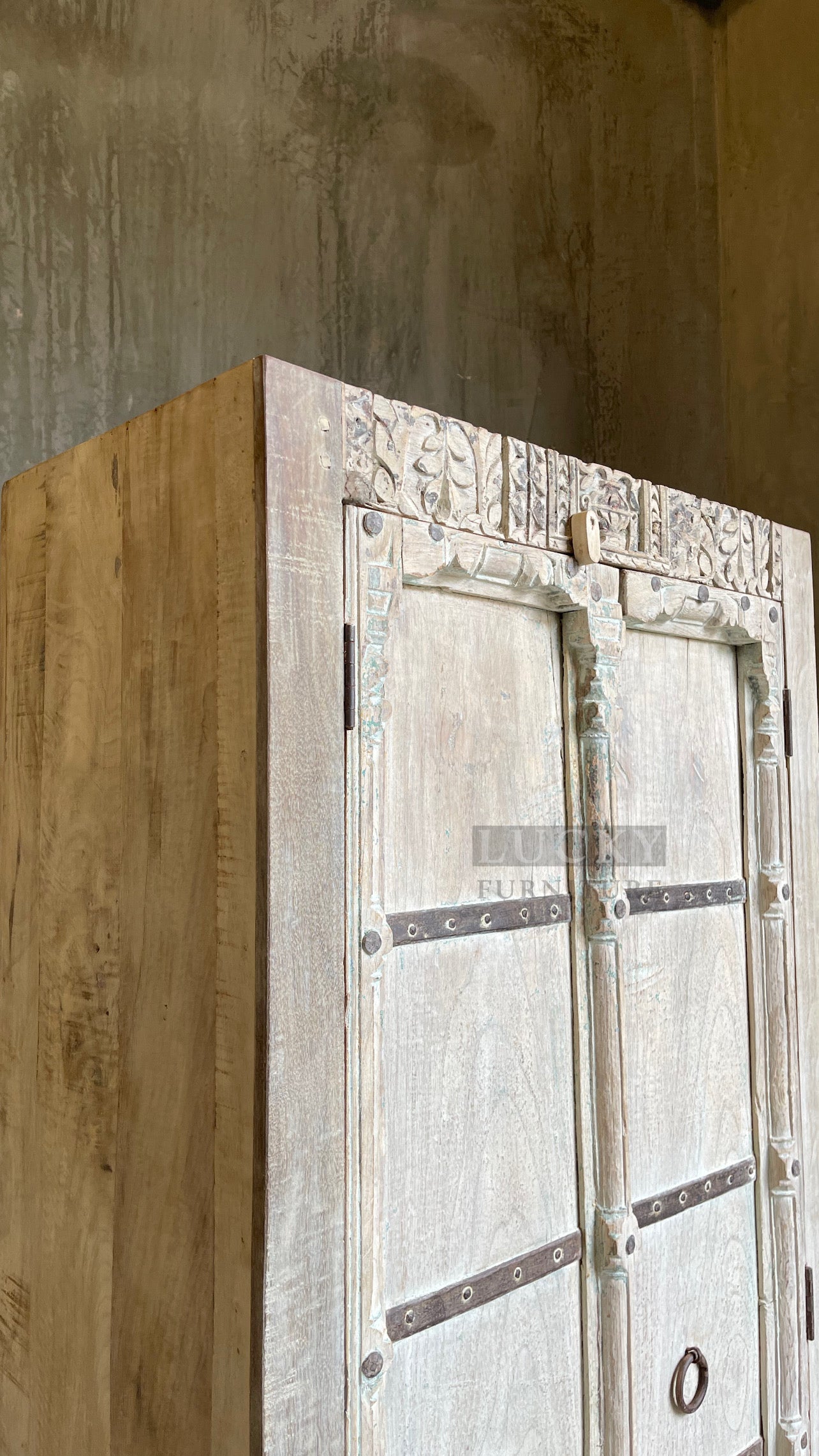 Vintage door cabinet