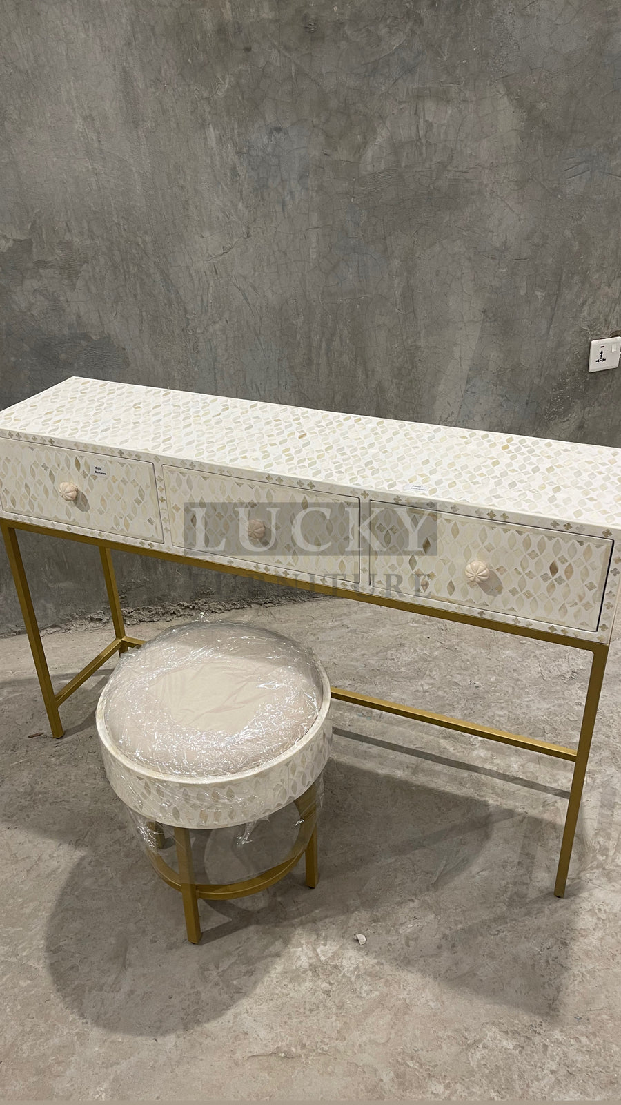 Bone inlay console with stool