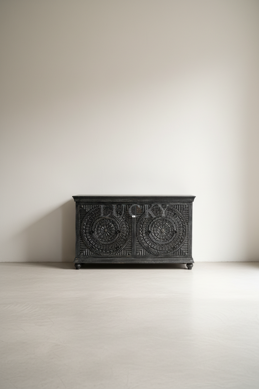 Carved 6 draw chest of drawers