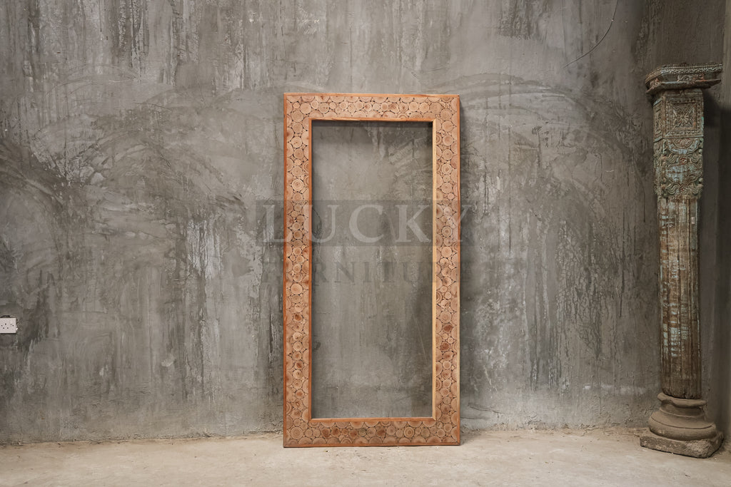 Xylo log pieces acacia mirror frame