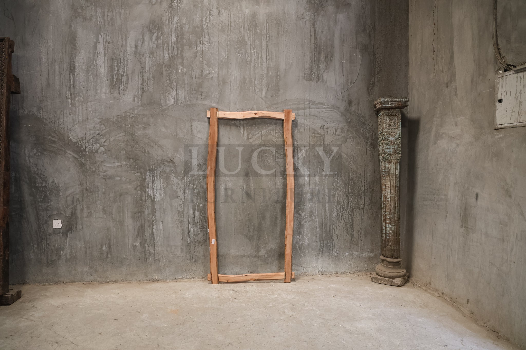 Live Edge Mirror Frame