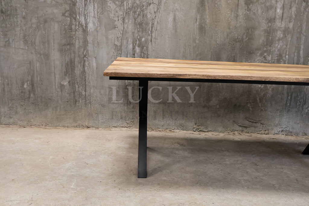 Mango wood X legs table.