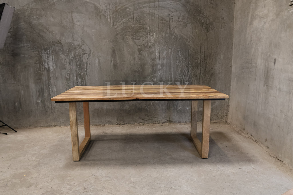 Mango wood U wooden legs table.