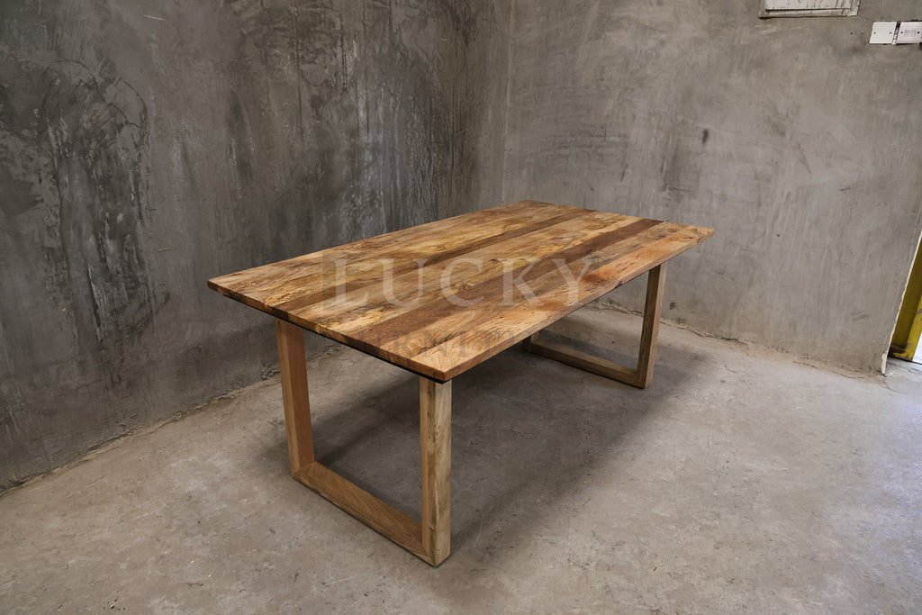 Mango wood U wooden legs table.