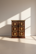Brass inlay folding bar.