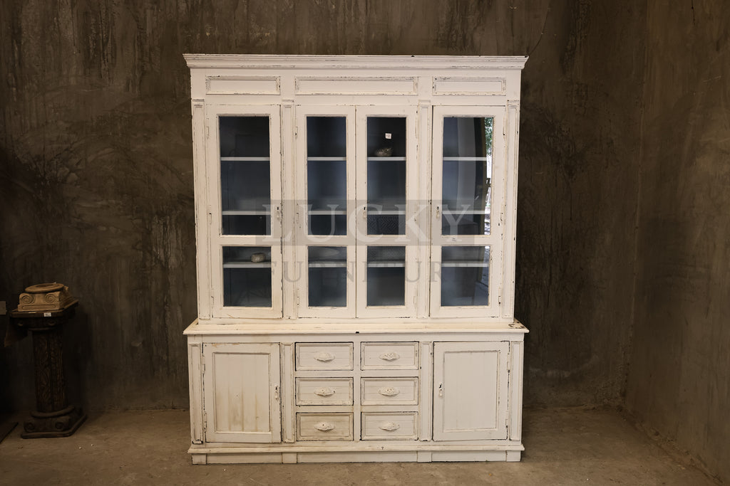 Classic 2 part XL Glass cabinet.