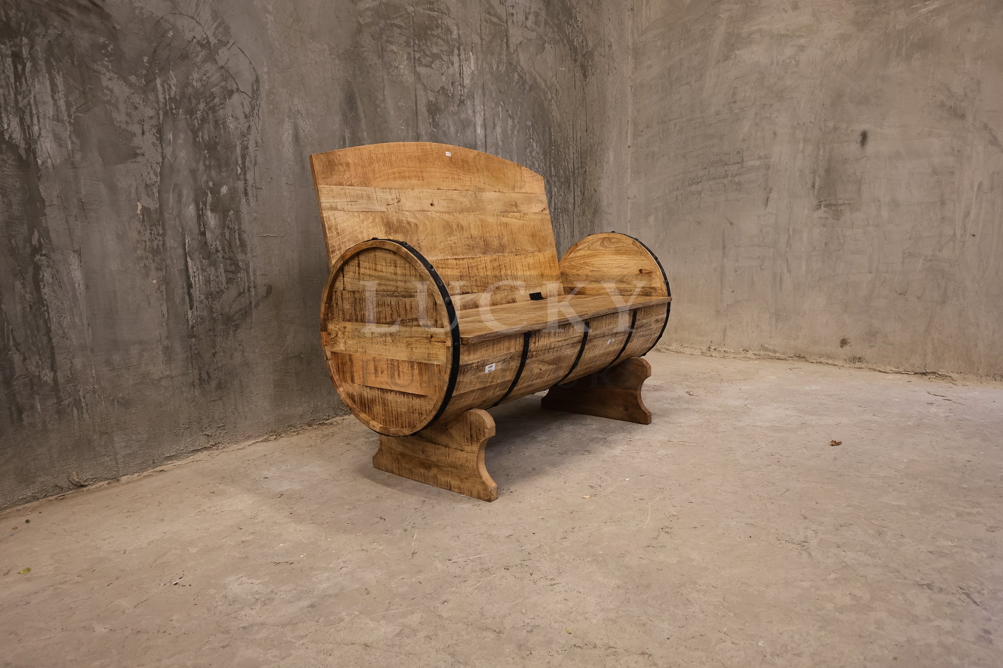 Barrel bench sofa box mango wood.