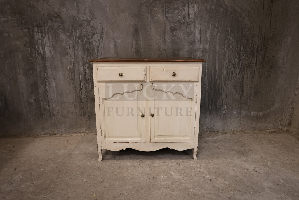 Vintage XL sideboard two tone.