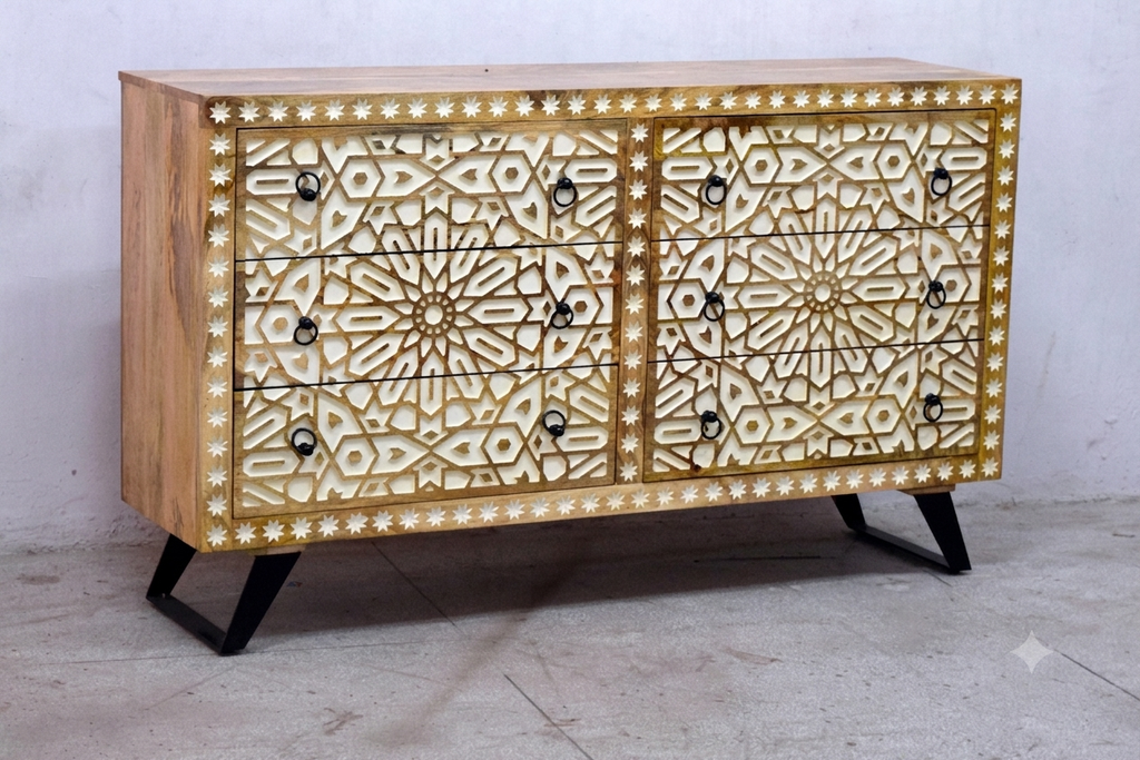 Carved Drawchest