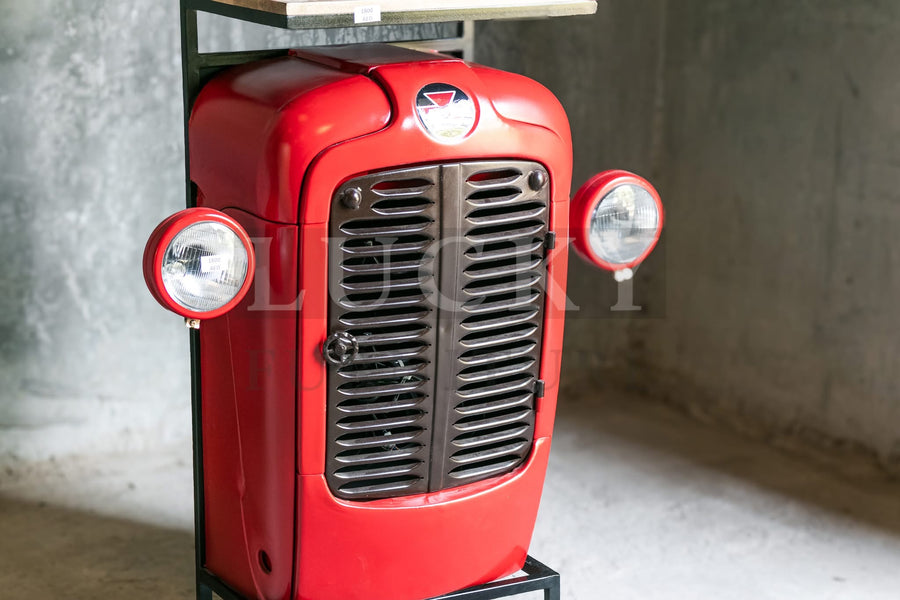 Tractor bar shelf