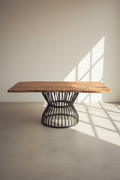 Acacia Dining table with KLOUVI Base