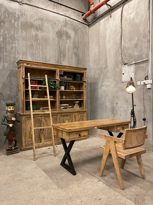 Kobe desk