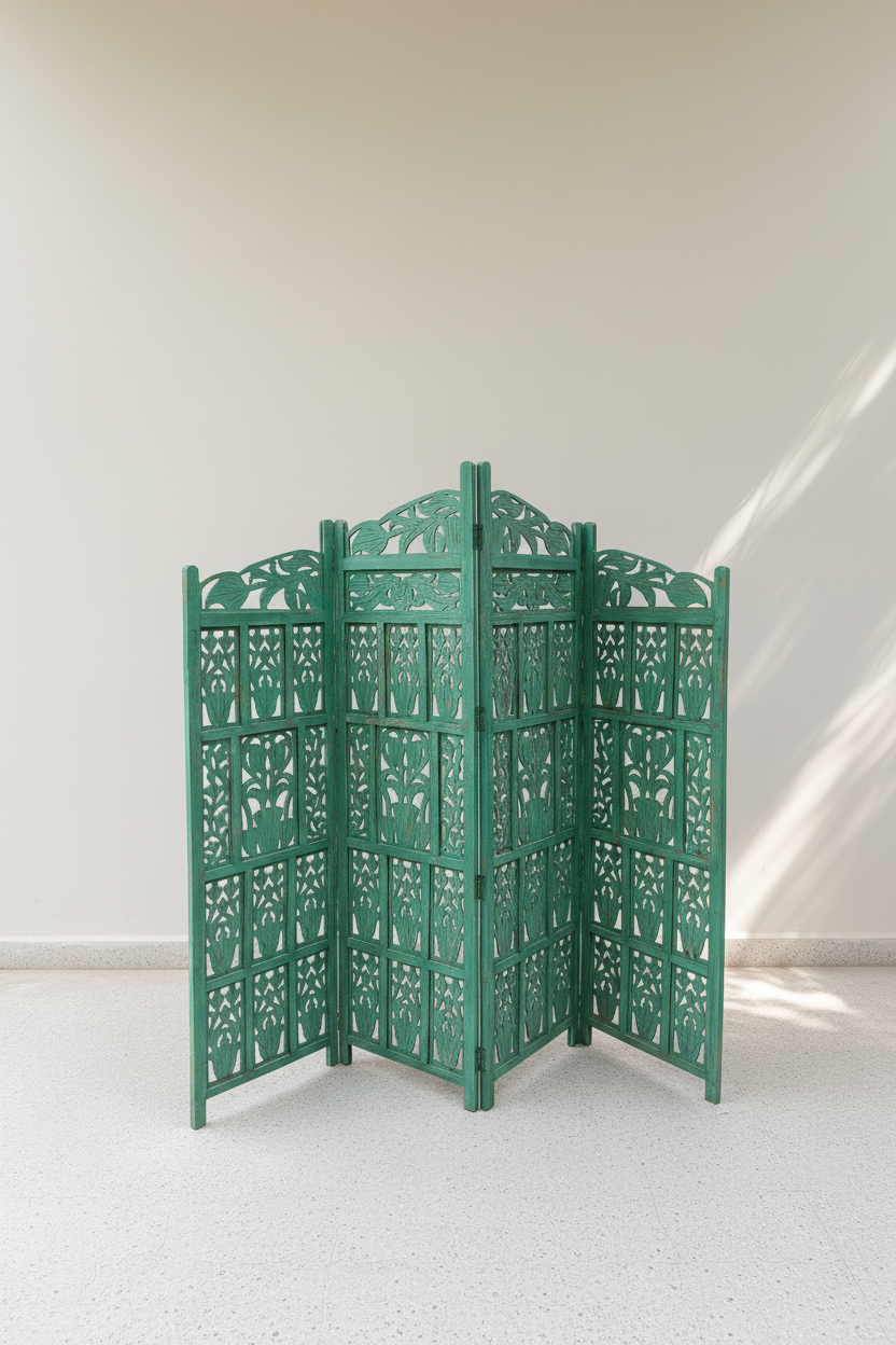 Carved screen