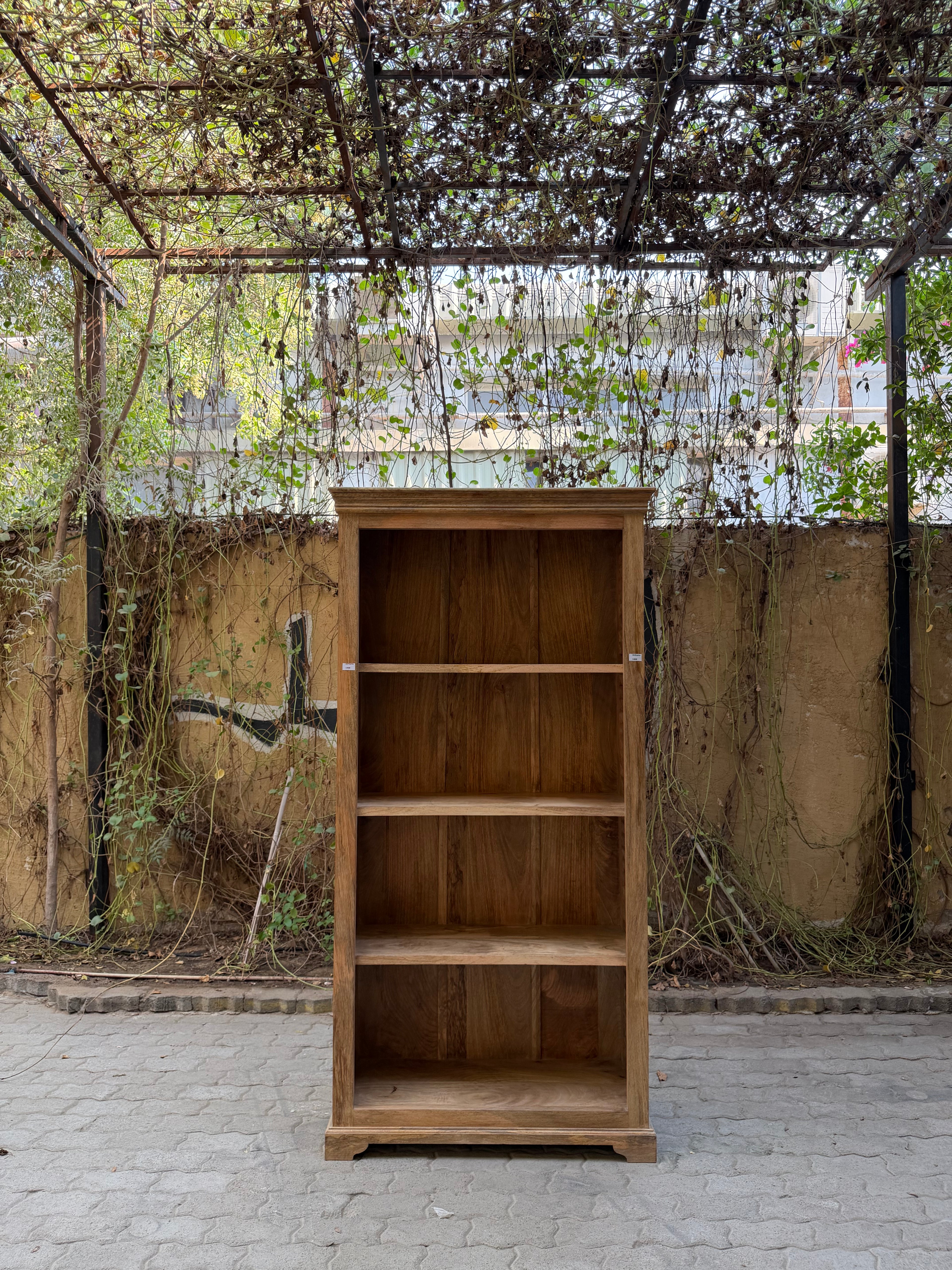 Shutter pattern mango wood bookshelf