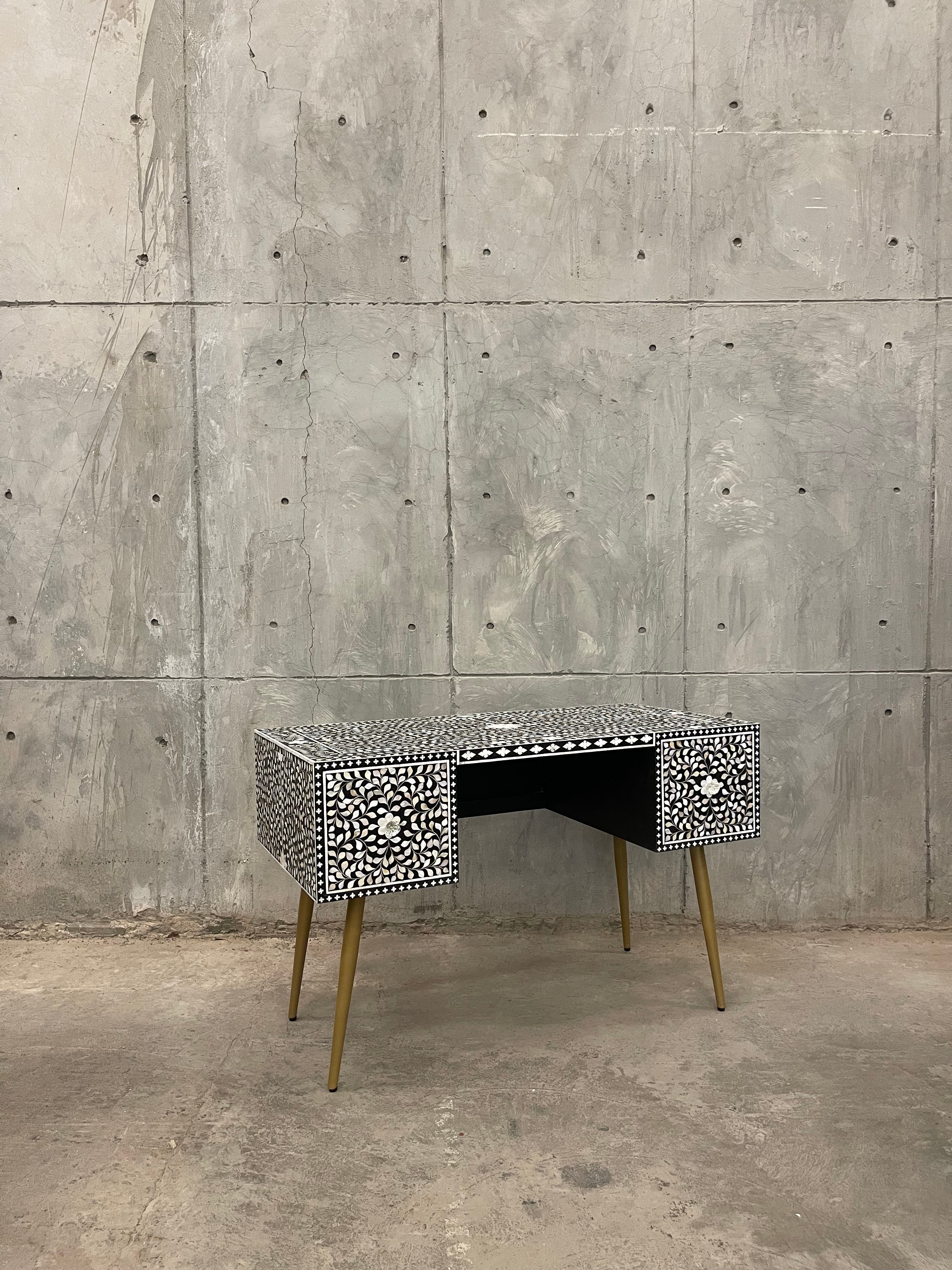 Mother of pearl inlay desk