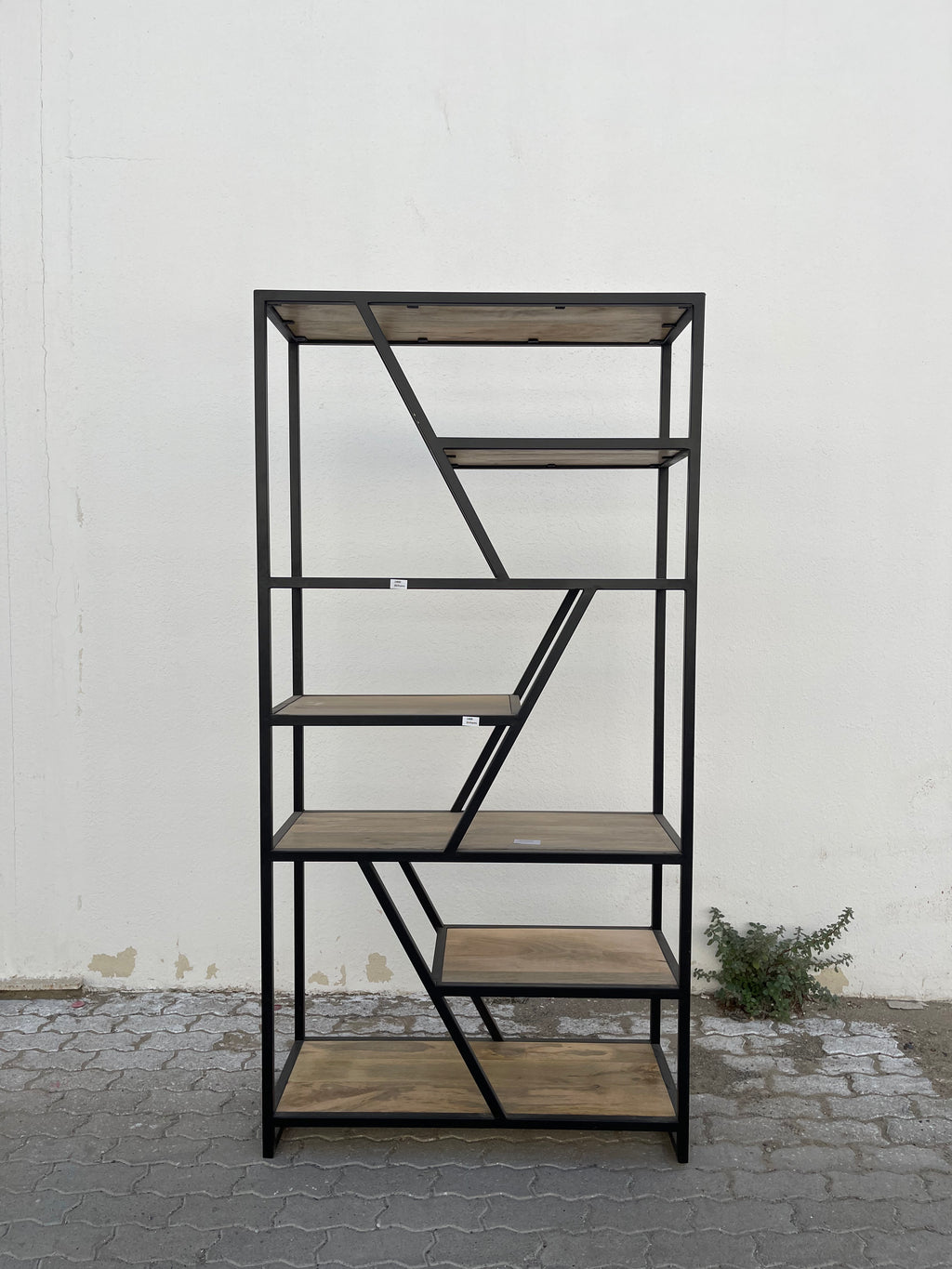 Metal and wood shelf Diagonal
