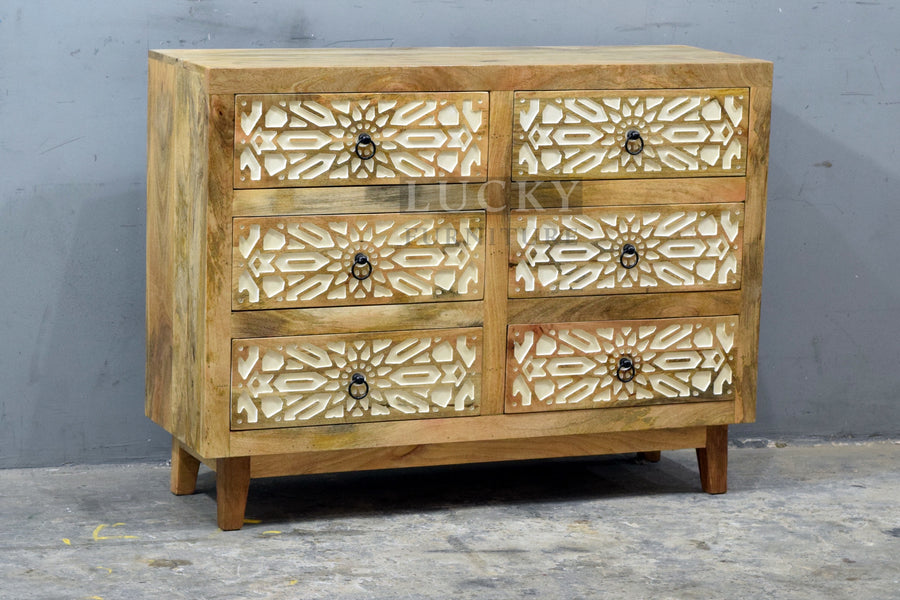 Adah carved drawchest