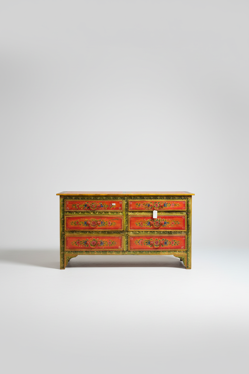 Hand painted drawchest