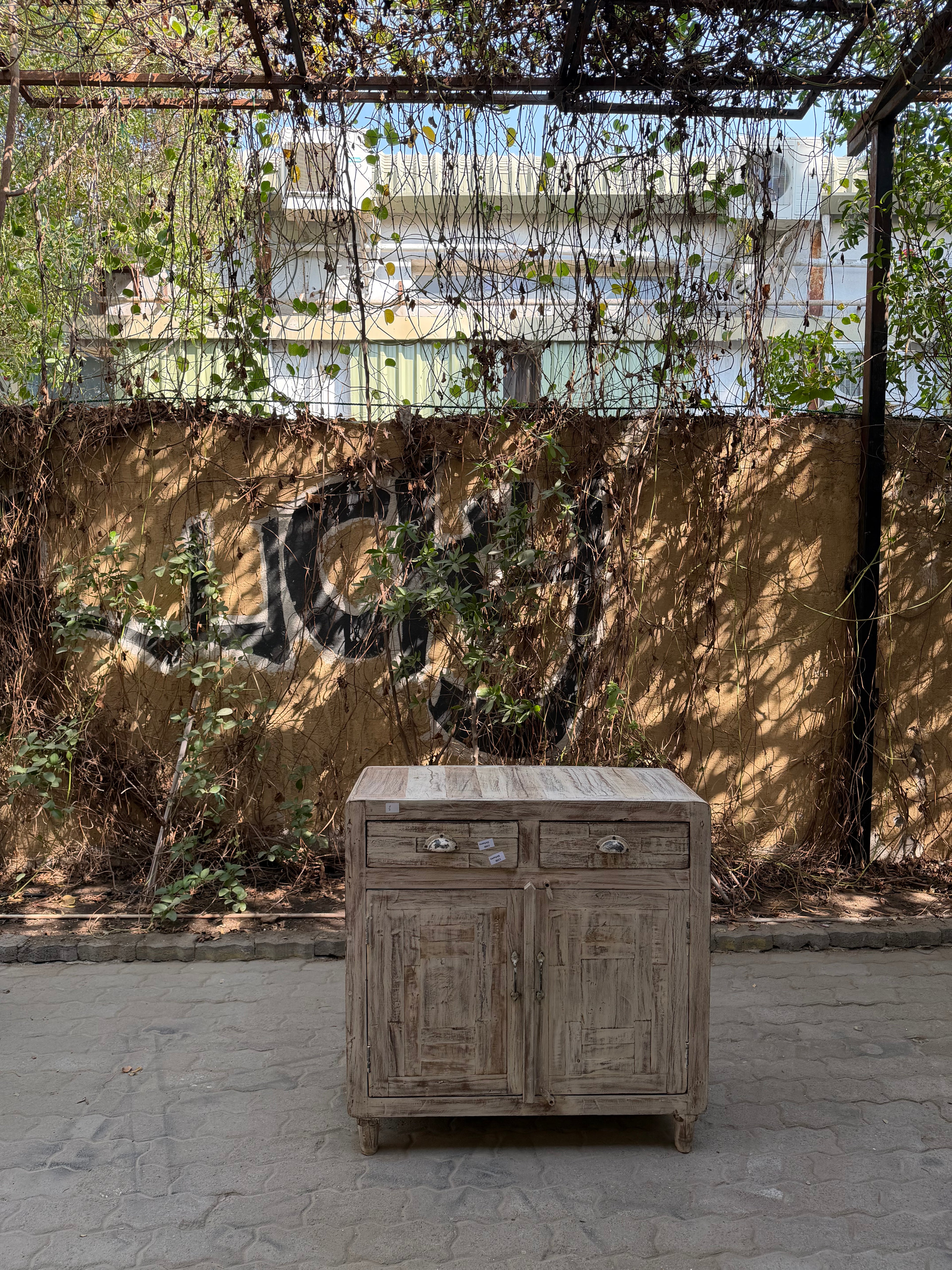 Round edge 2 draw sideboard