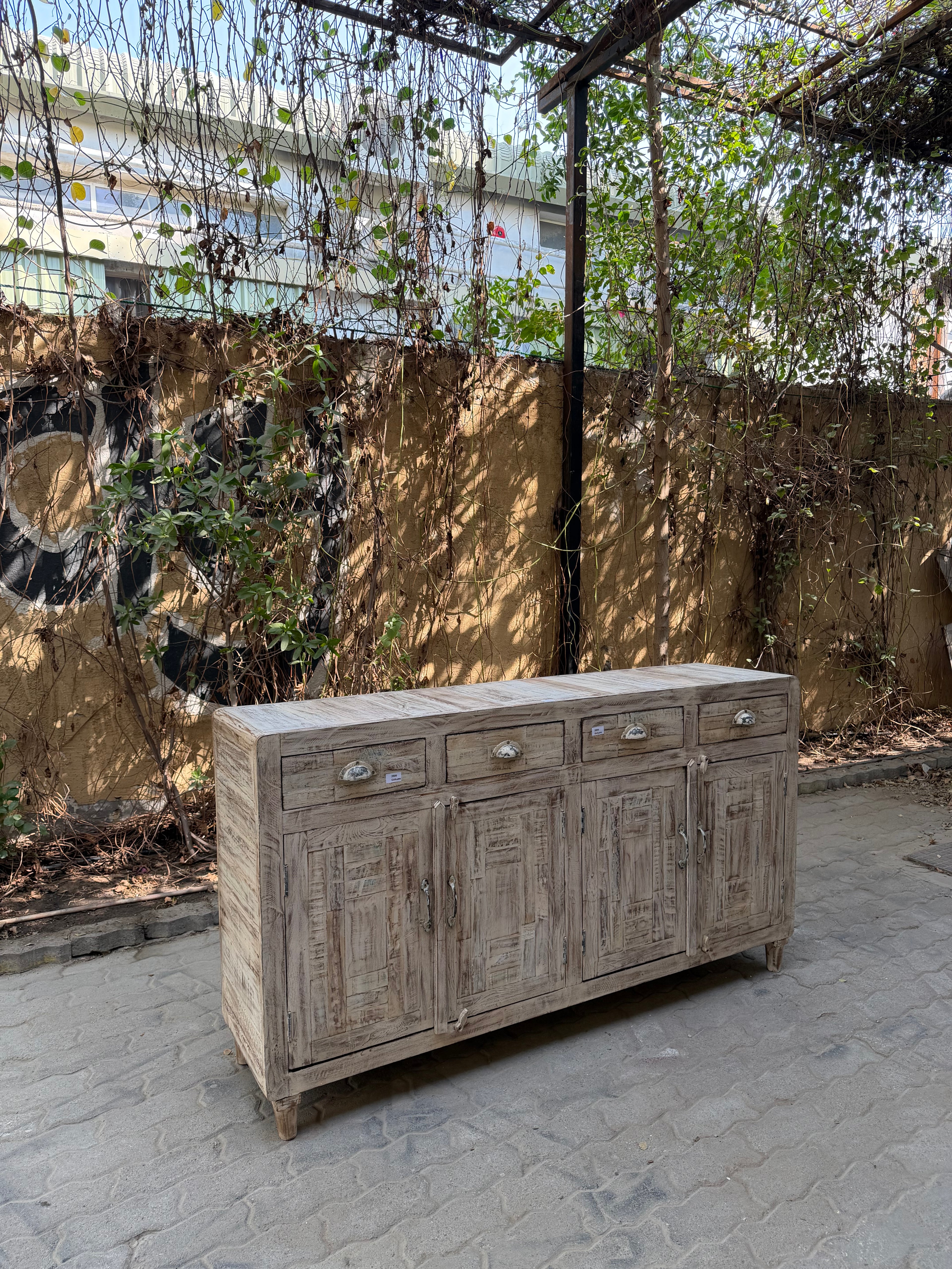 Round edge 4 draw sideboard