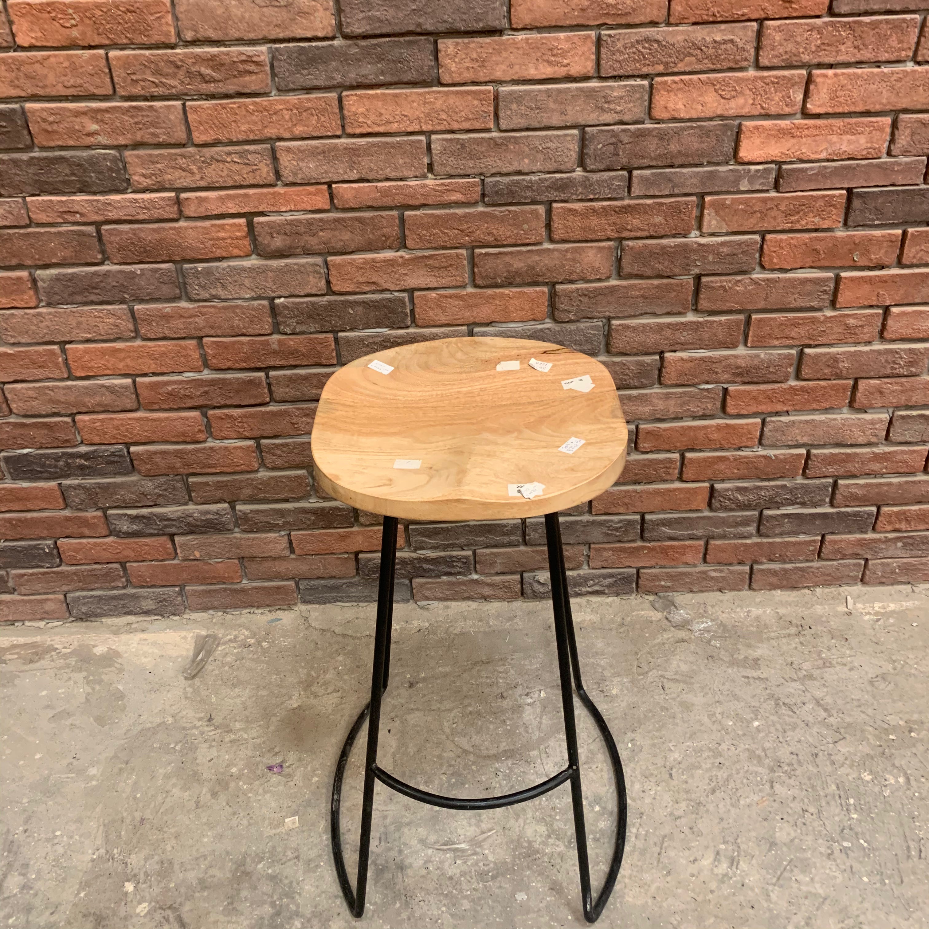 Mango wood bar stool