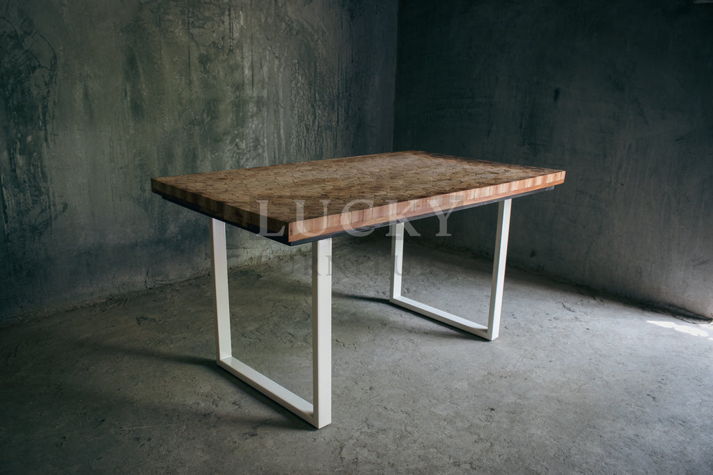 Acacia Wood Xylo Table