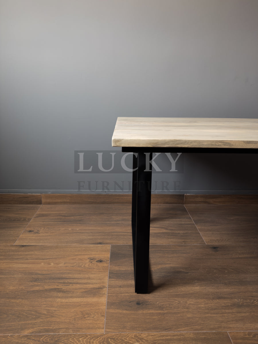 Bleached mango wood table