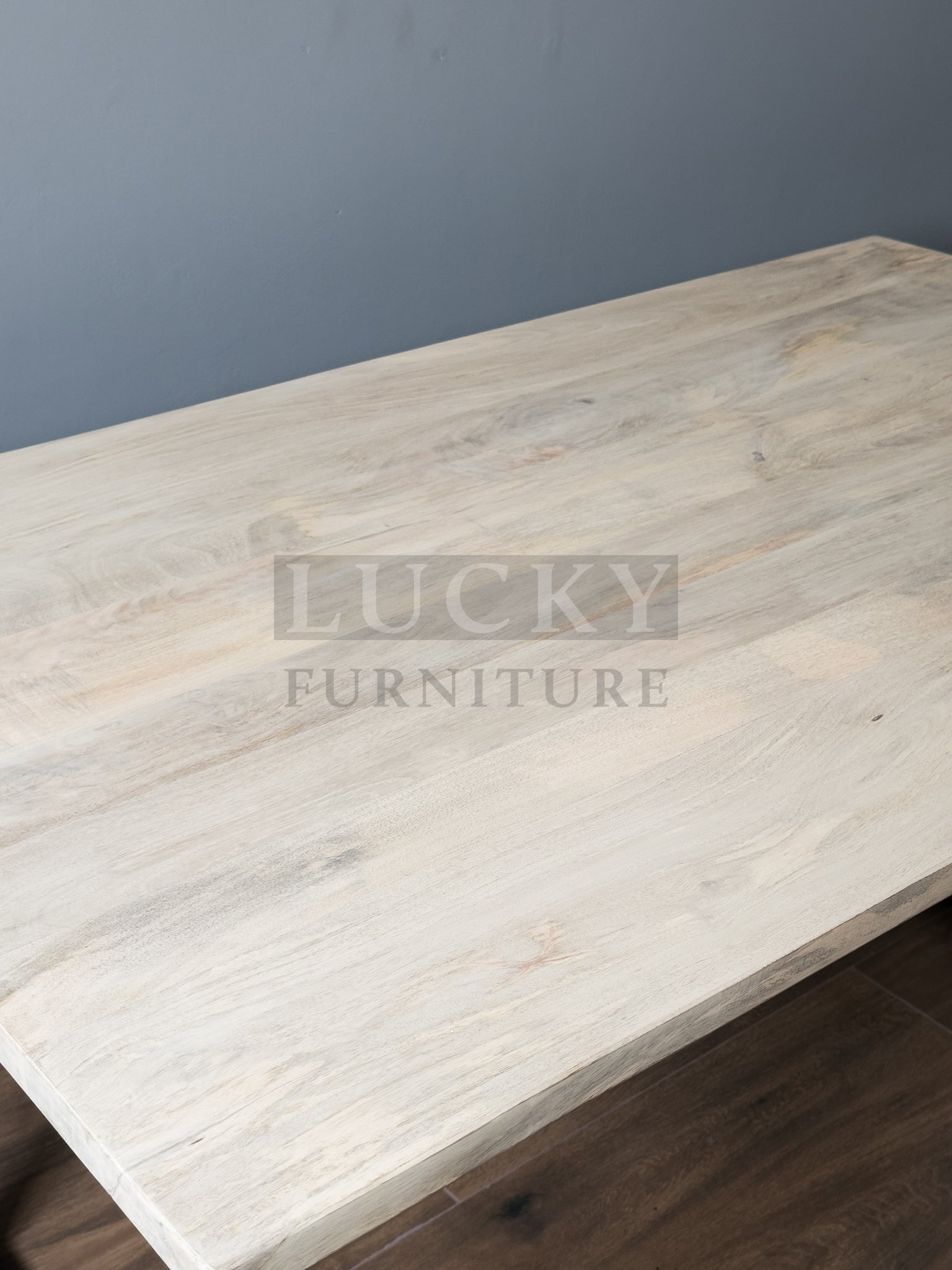 Bleached mango wood table