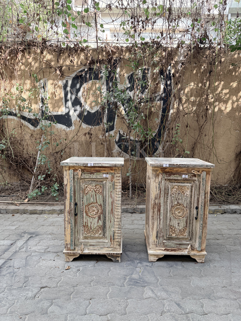 Recycle carved panel bedside