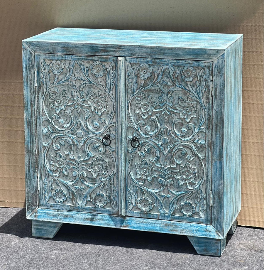 2 door sideboard