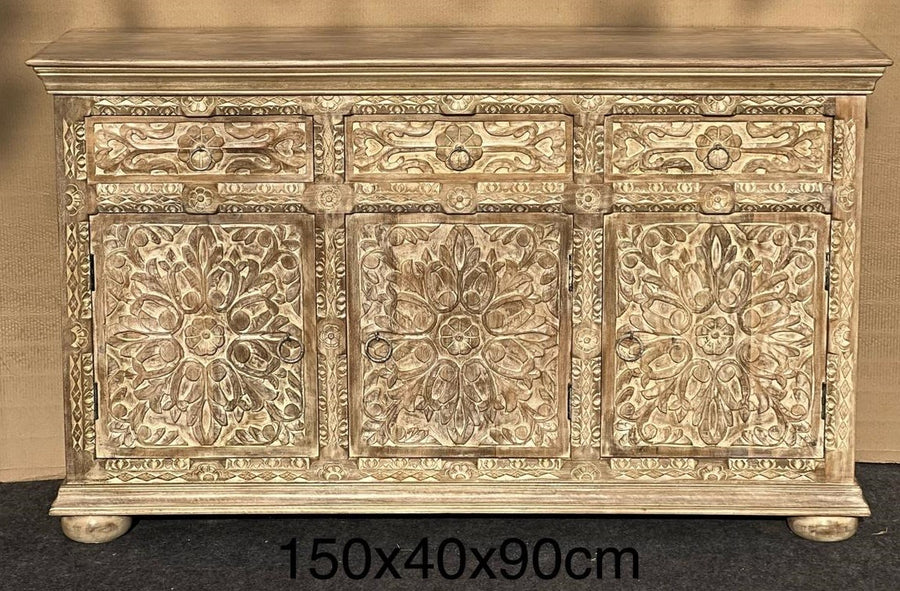 Nuha sideboard