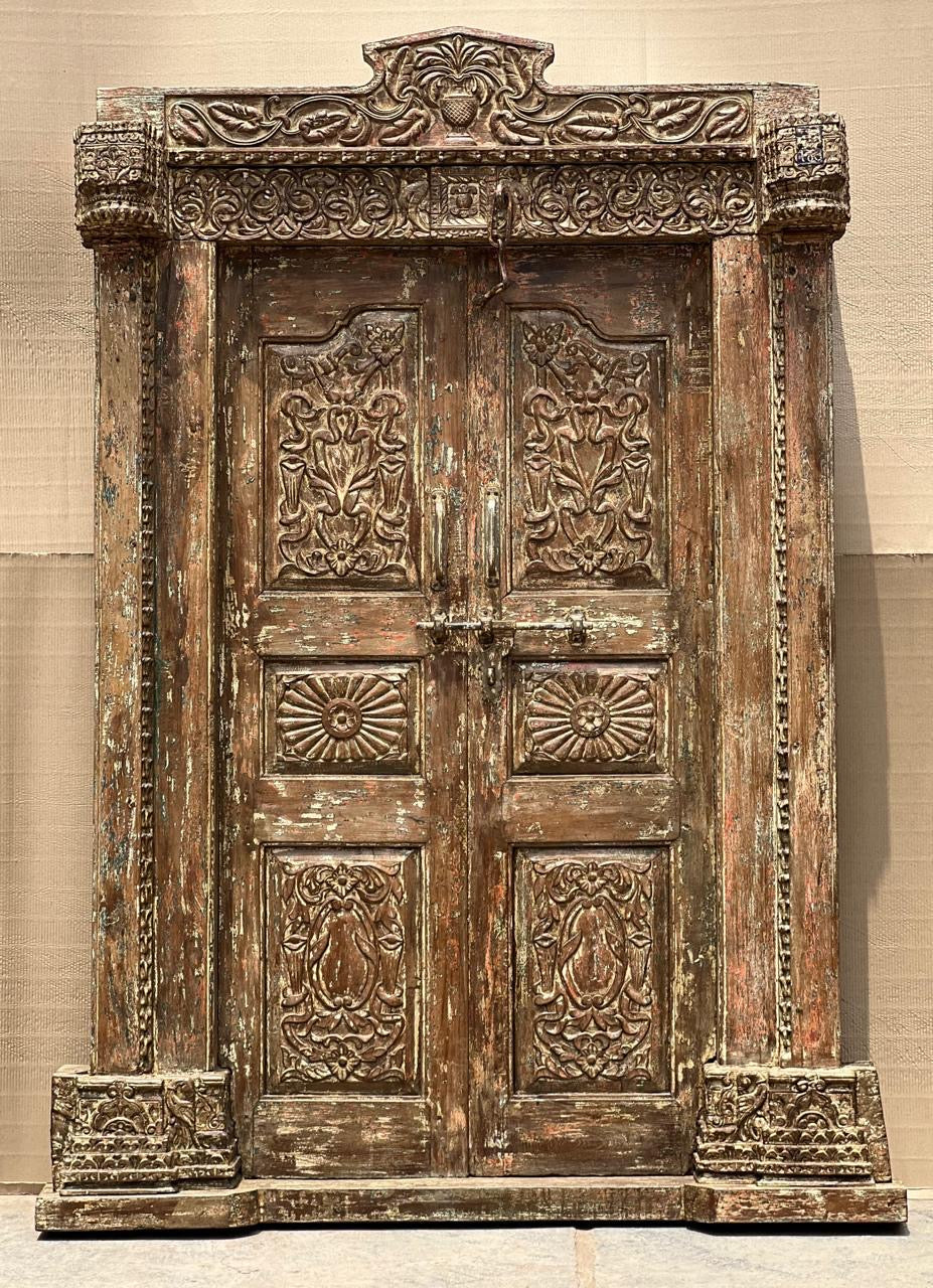 Maharaja door