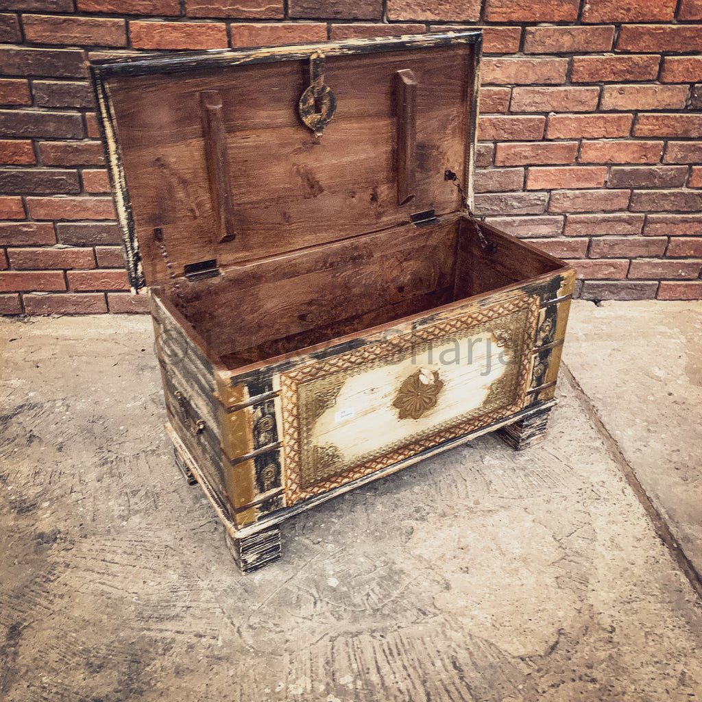 Multicolor Box with brass inlay | Lucky Furniture & Handicrafts.
