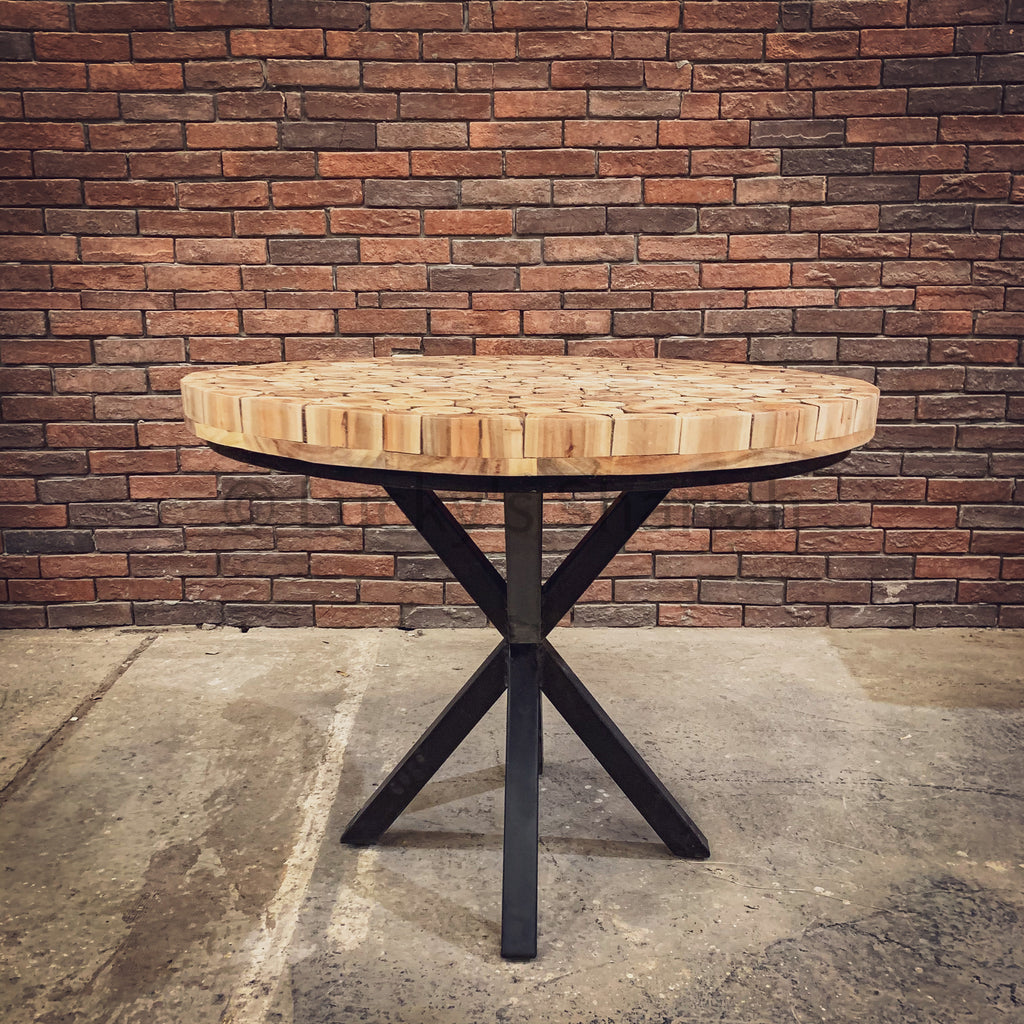 XYLO Log Pieces Round Table | Lucky Furniture & Handicrafts.