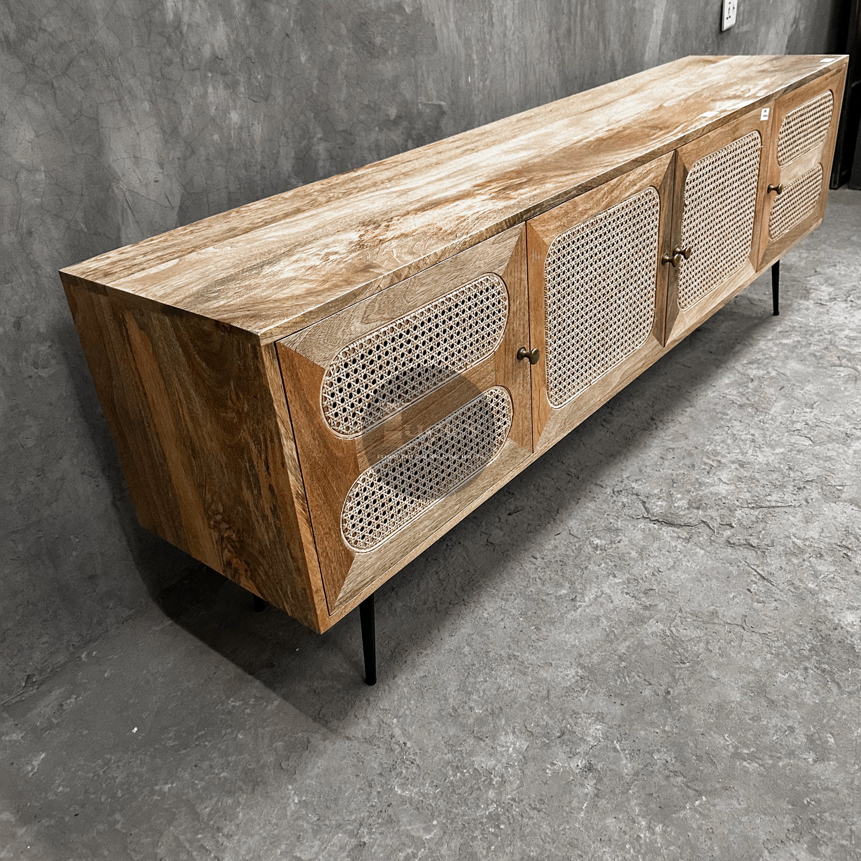Rattan and mango wood tv stand 4 door.