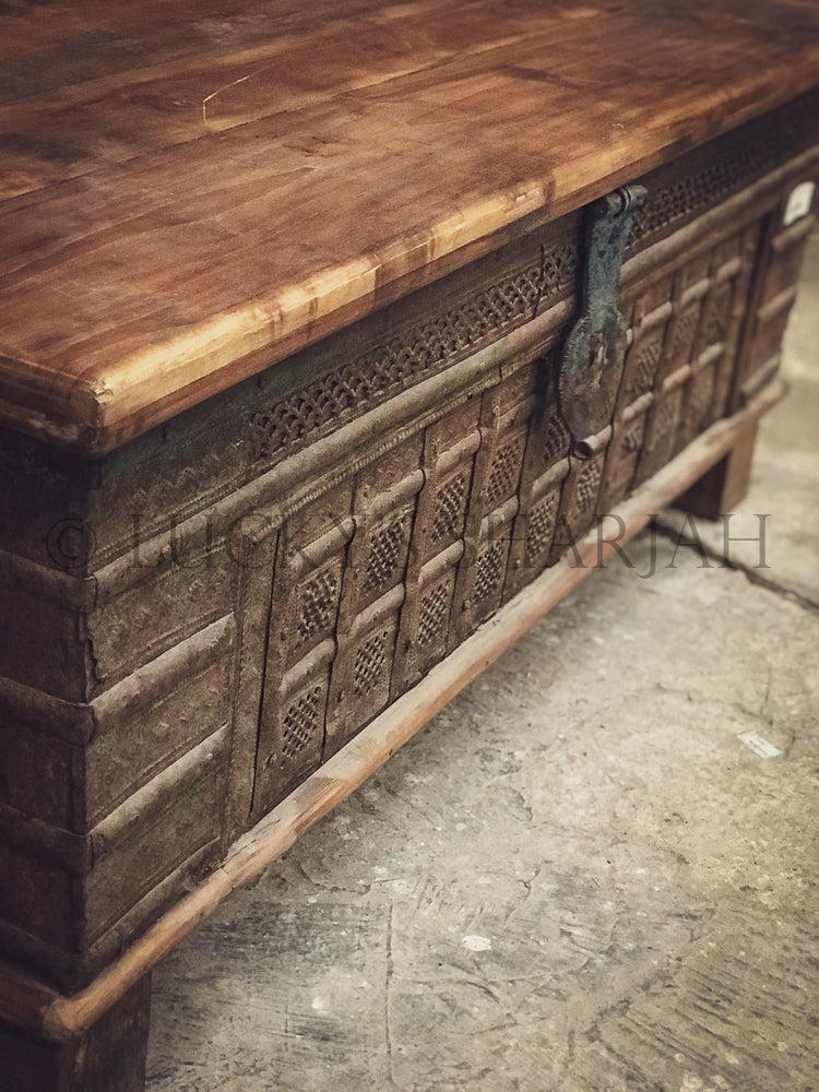 Vintage Petti Brown | Lucky Furniture & Handicrafts.