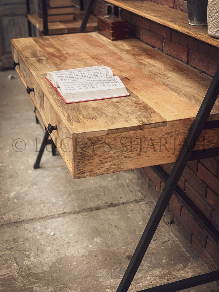 The Minimalist Desk | Lucky Furniture & Handicrafts.