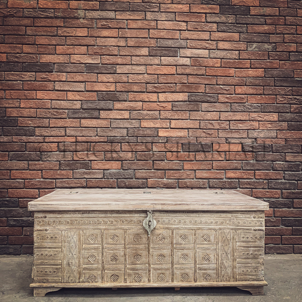 Vintage White wash "Petti" | Lucky Furniture & Handicrafts.