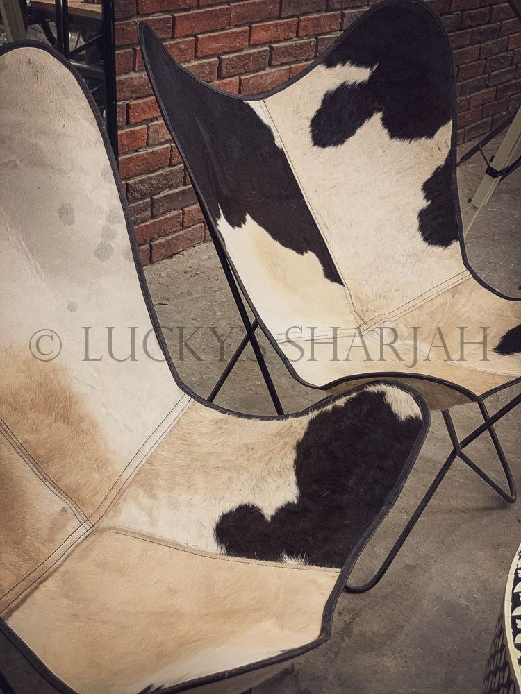 Minimalist Living Room | Lucky Furniture & Handicrafts.