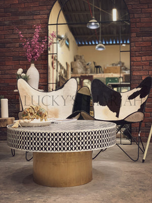 Minimalist Living Room | Lucky Furniture & Handicrafts.