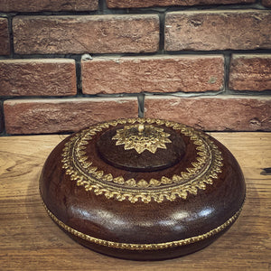 Brass flat pot with lit | Lucky Furniture & Handicrafts.