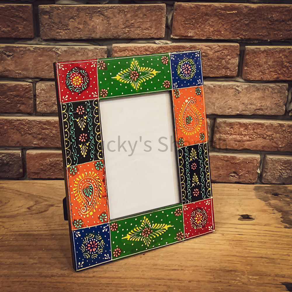 Handpainted photo frame | Lucky Furniture & Handicrafts.