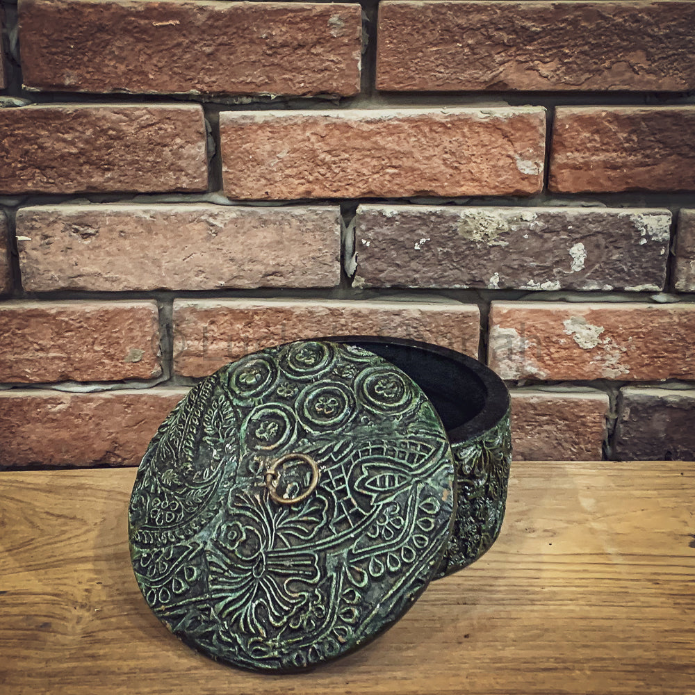 Batik design pot | Lucky Furniture & Handicrafts.