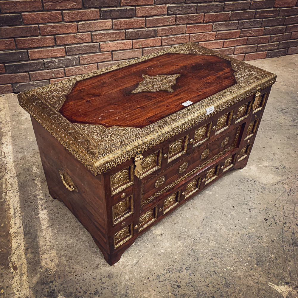 Brass regular panel box | Lucky Furniture & Handicrafts.