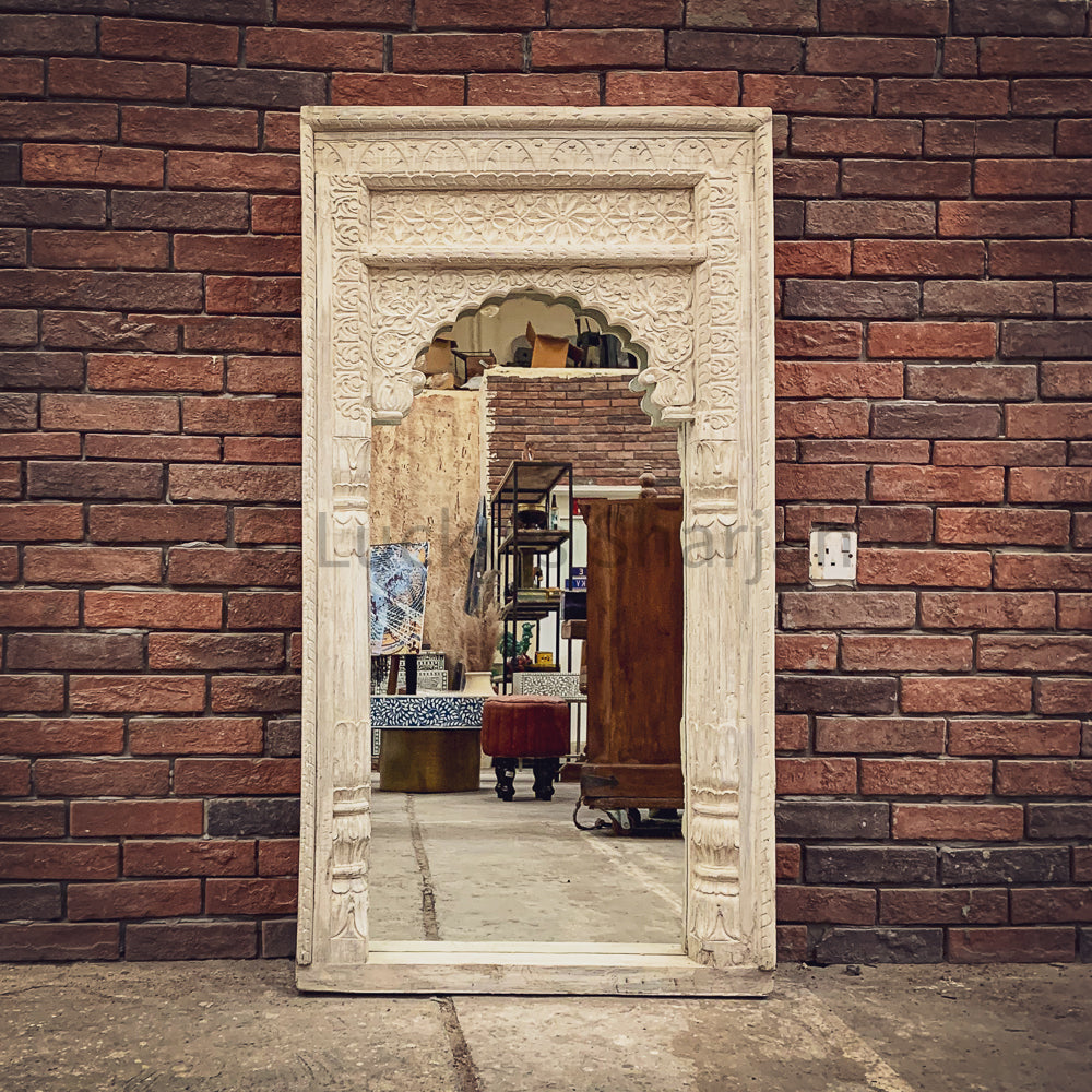 Carved mehrab frame white wash antique | Lucky Furniture & Handicrafts.